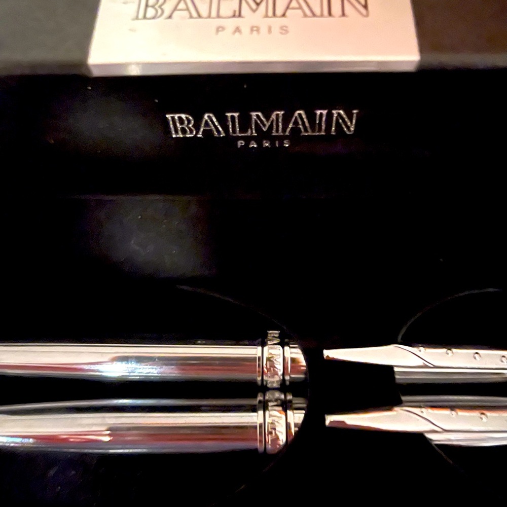 Gorgeous BALMAIN PEN SET